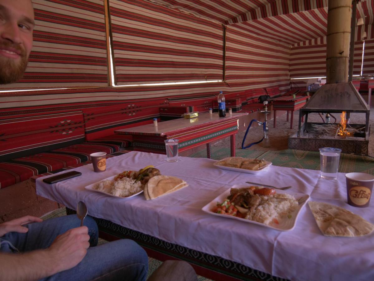 Zarb Desert Camp Вади Рум Екстериор снимка